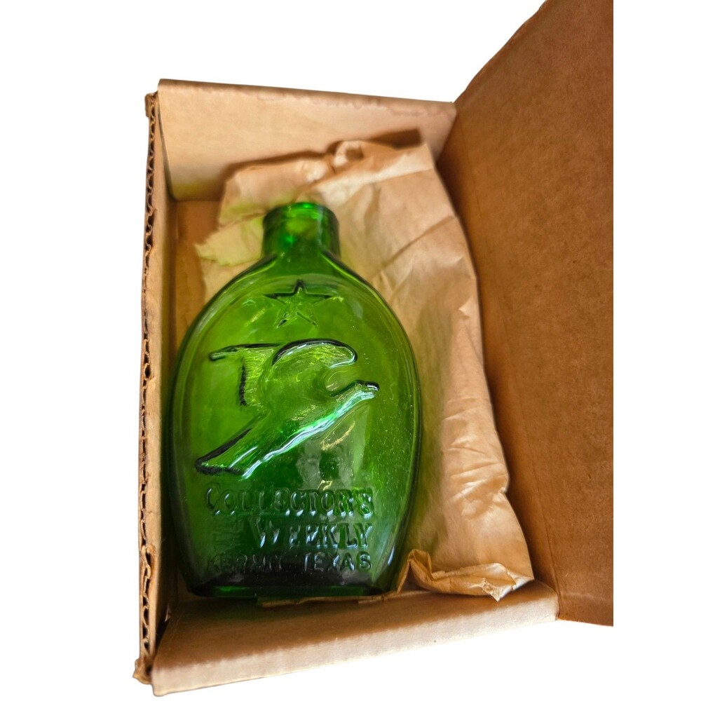 Vintage Collectors Weekly Green Glass Flask Dr Livingstone I Presume w/ Box 1970